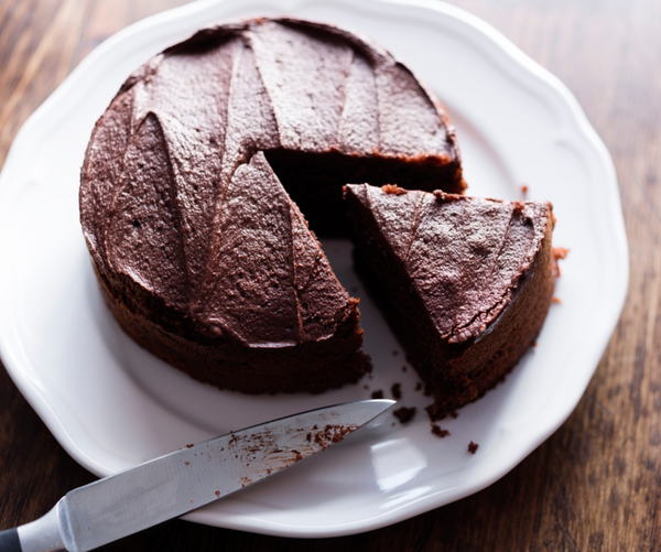 Three Nourishing, High Fibre Hacks to Chocolate Cake